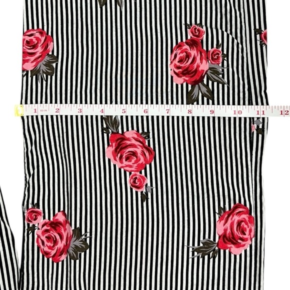 Joe B Black and White Floral Wide Leg Pants - Picture 8 of 11